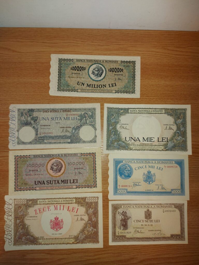 Bancnote vechi, colecționar, piese deținute.